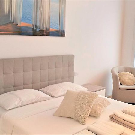 Meta Italy Da Enzo Apartment มิลาน ภายนอก รูปภาพ