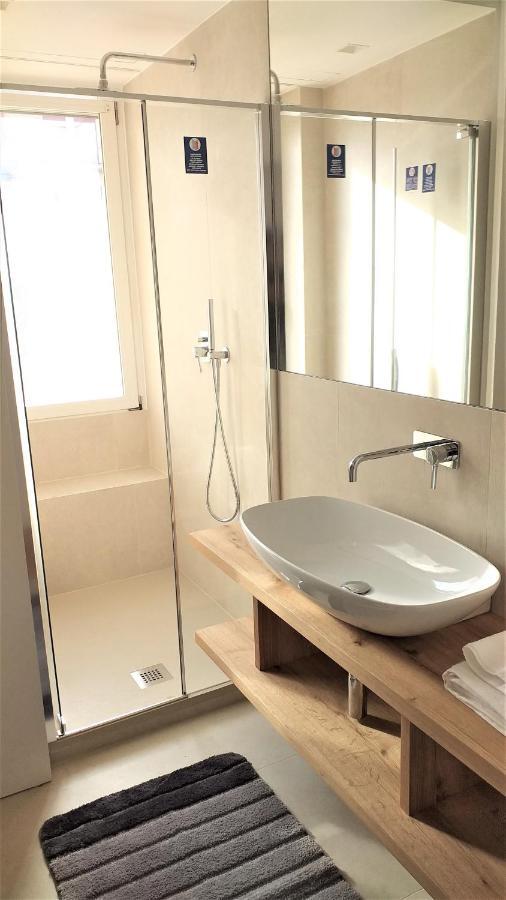 Meta Italy Da Enzo Apartment มิลาน ภายนอก รูปภาพ